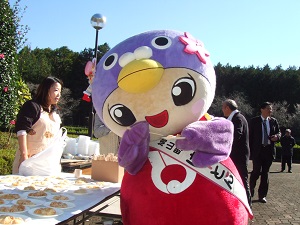 いも煮会でおもち