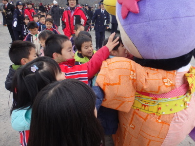 たっくさんの子達とはーとん