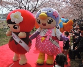 はーとんうめりんと歩く