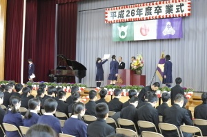 小中学校・幼稚園で卒業（園）式