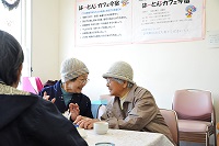 はーとんカフェ今宿内観