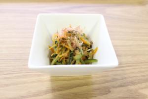 食エコ_皮っている炒め