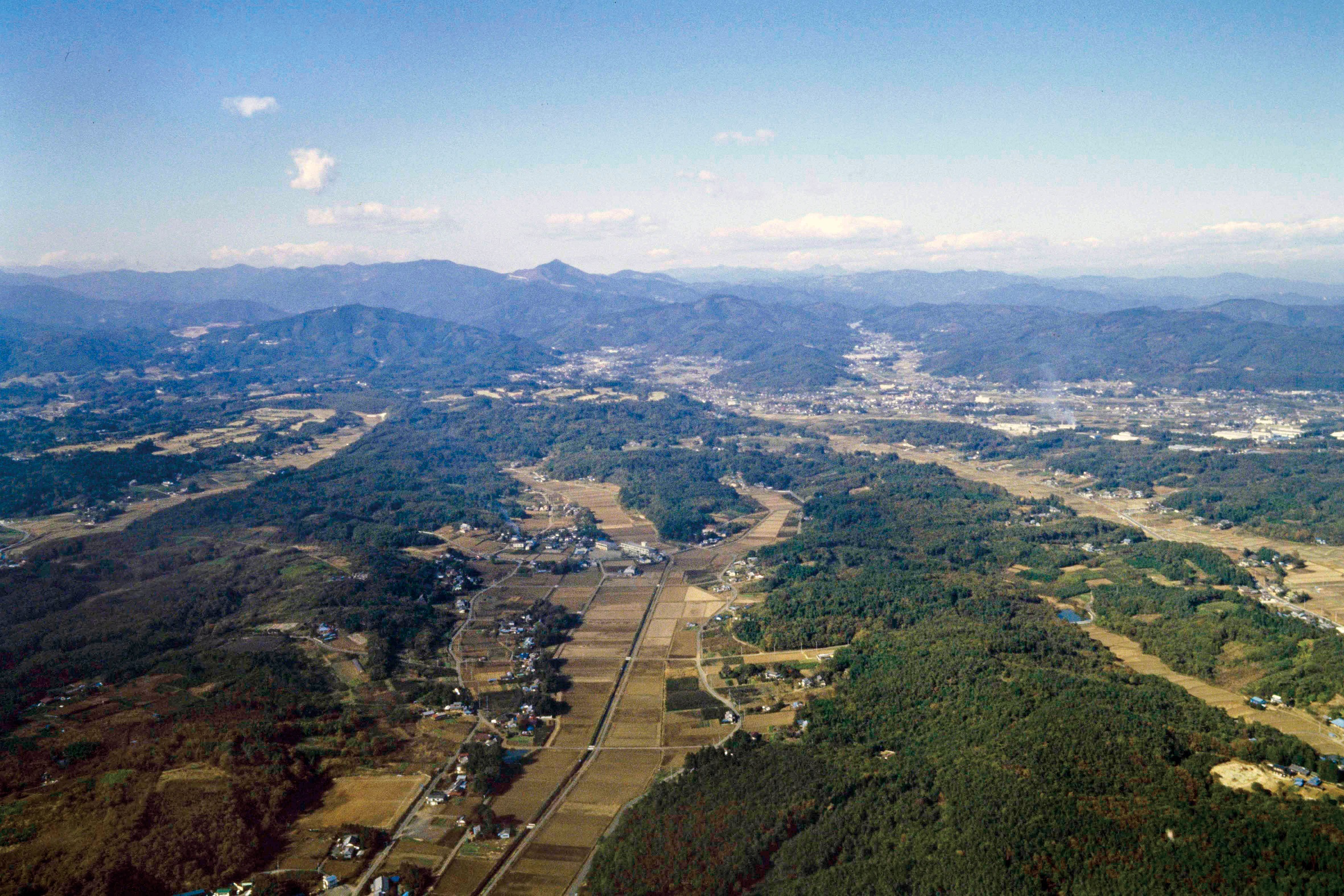 南比企窯跡　新沼窯跡・天沼遺跡　俯瞰（東から）